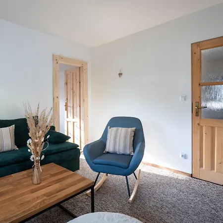 Piemonti Bešeňová