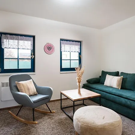 Piemonti * Bešeňová